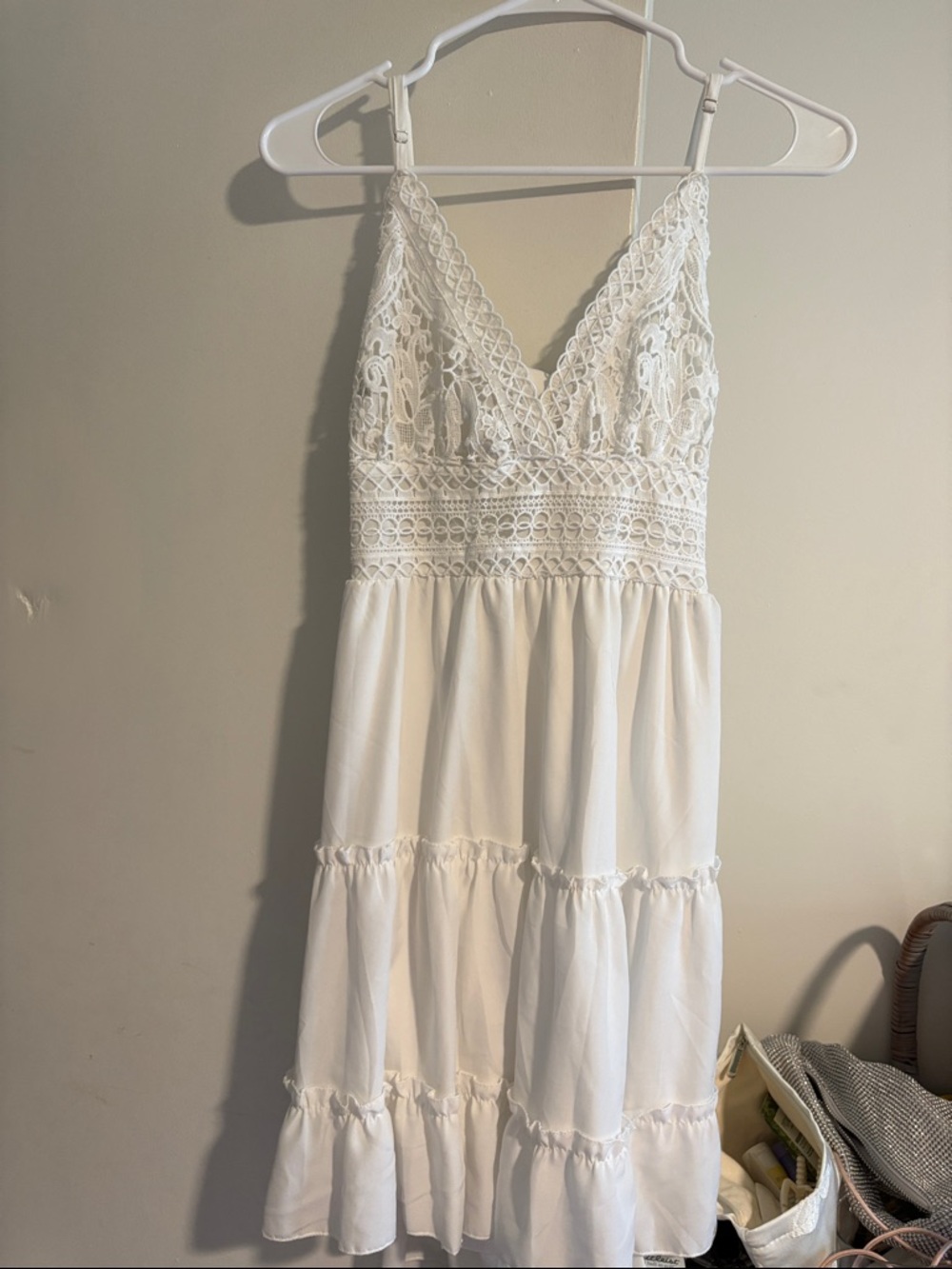 Women’s White Lace Tiered Sundress